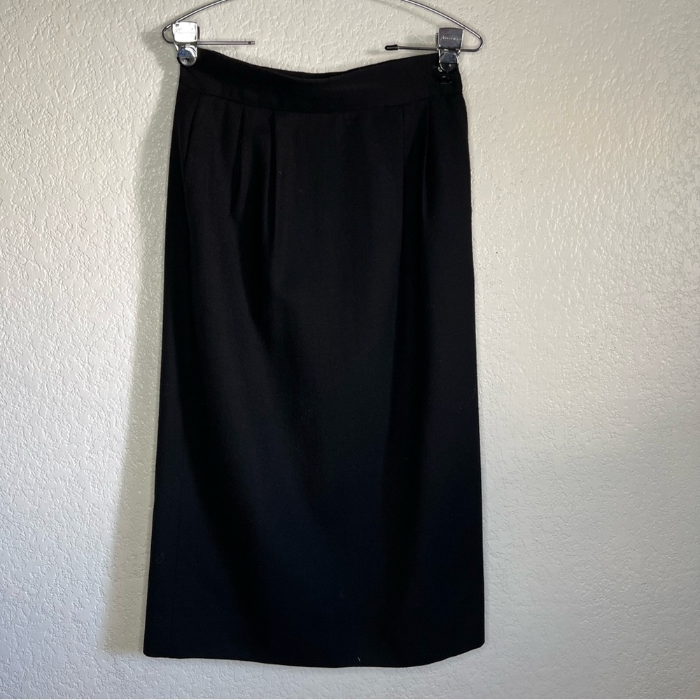 JH Collectibles Straight Skirt Size 8 Black Lined 100% Wool